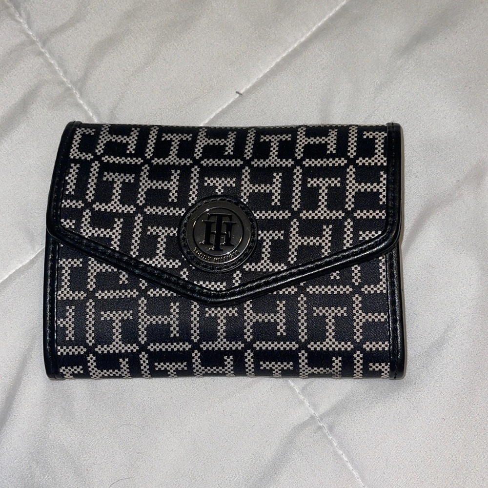 Tommy Hilfiger Wallet
